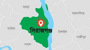 সিরাজগঞ্জে ট্রেনের ধাক্কায় ৮ মাইক্রোবাস যাত্রী নিহত।