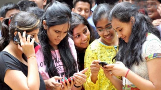 এইচএসসি ও সমমান পরীক্ষার ফল প্রকাশ