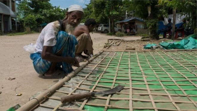 রোহিঙ্গা সংকট: মিয়ানমারে রোহিঙ্গা মুসলিমদের গ্রাম ধ্বংস করে তৈরি করা হচ্ছে পুলিশ ব্যারাক, সরকারি ভবন