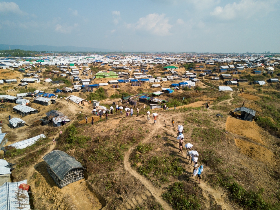১৩ ঘণ্টা থ্রি জি, ফোর জি বন্ধ রোহিঙ্গা ক্যাম্প এলাকায়!