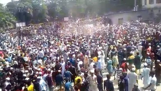 কাতার থেকে একজন ফোন করে বলে: 'বিপ্লব এসব কী লিখতেছো?'