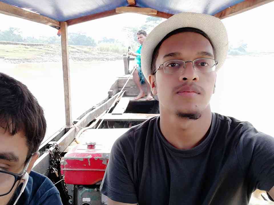 আবরারের পরিবারকে ১০ কোটি টাকা ক্ষতিপূরণ দেয়ার নির্দেশনা চেয়ে রিট আবেদন করা হয়েছে হাইকোর্টে।