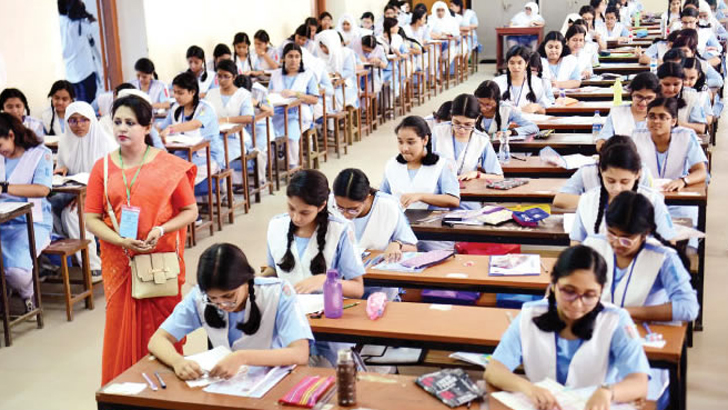 এসএসসি ও এইচএসসি সমমান পরীক্ষার ব্যাপারে এখনো কোনো স্থির সিদ্ধান্ত তে আসতে পারে নি সরকার