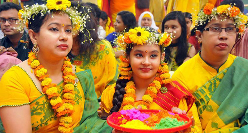 ঋতুরাজ বসন্তের শুরু হচ্ছে আগামীকাল